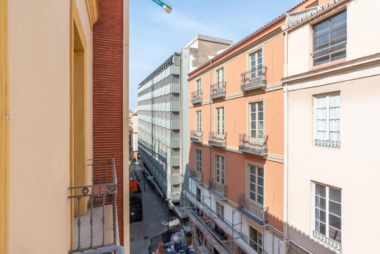 Dobo Malaga Puerto Apartment Exterior photo