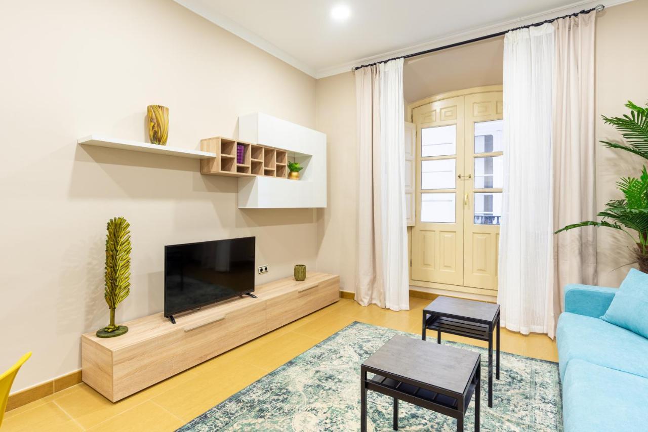 Dobo Malaga Puerto Apartment Exterior photo