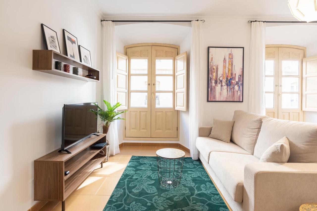 Dobo Malaga Puerto Apartment Exterior photo