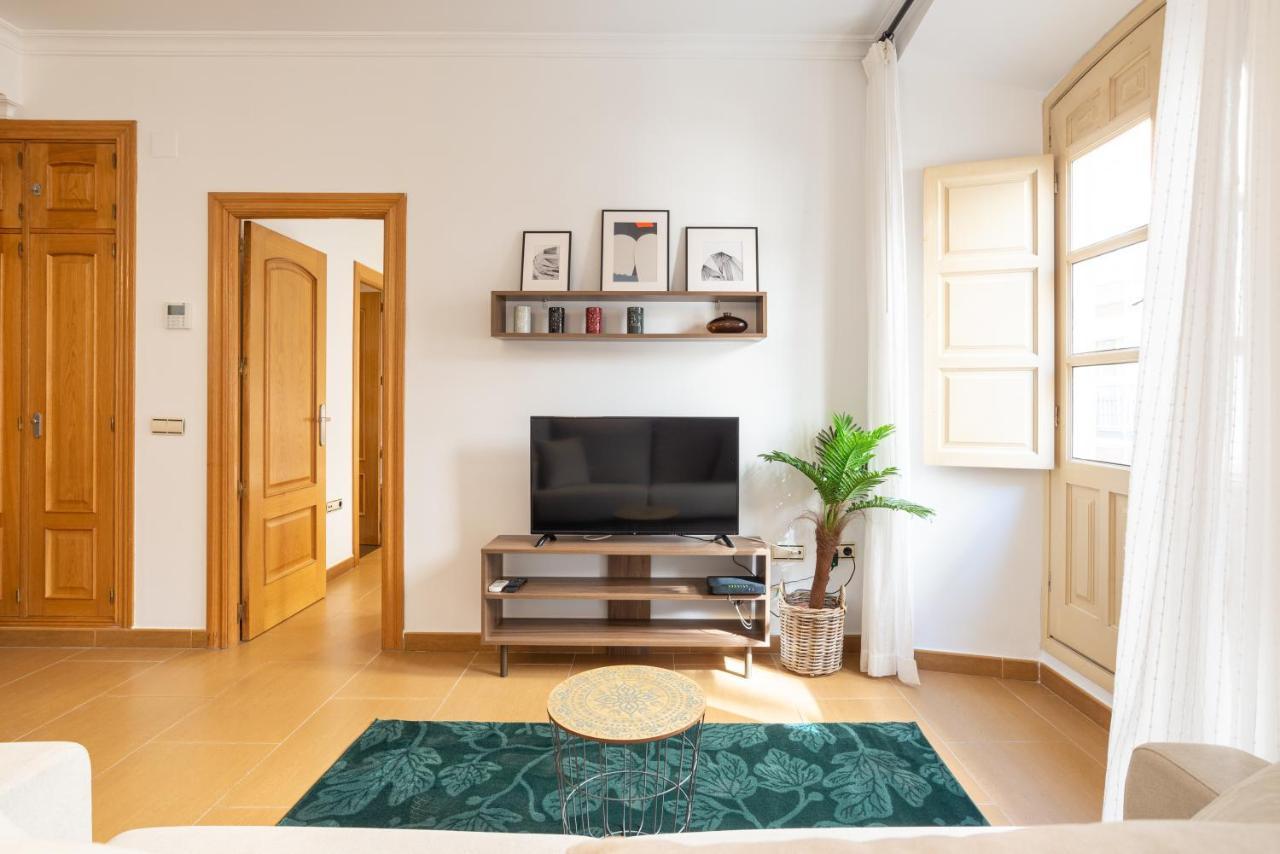 Dobo Malaga Puerto Apartment Exterior photo